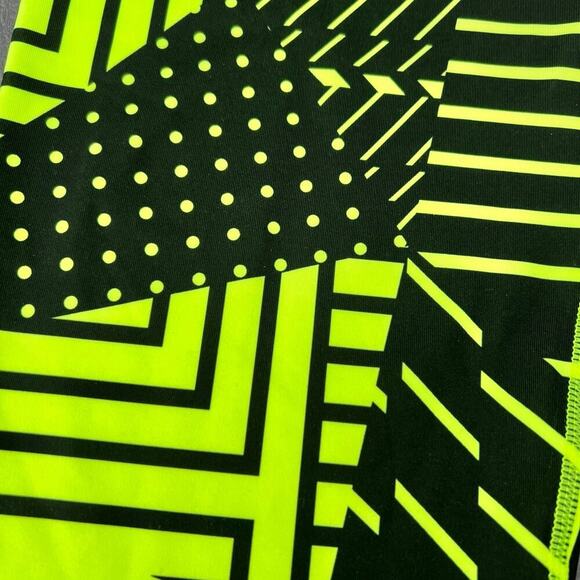 Nike PRO women’s size M, leggings, DRI-FIT black & lim, NWT - Picture 8 of 8